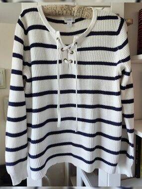 Women's nautical stripes Old Navy sweater